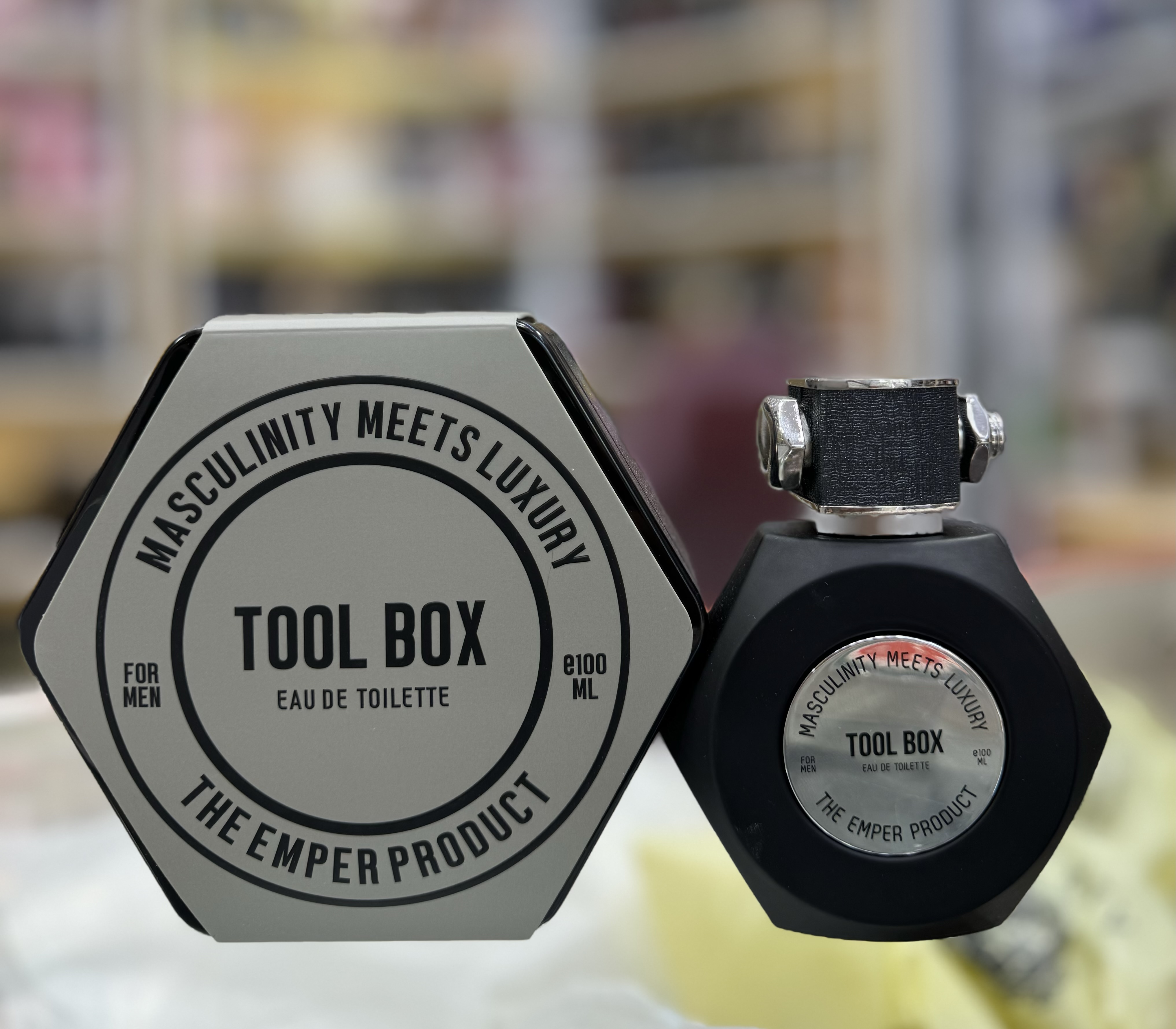 ادکلن تولباکس Tool Box ١٠٠ میل