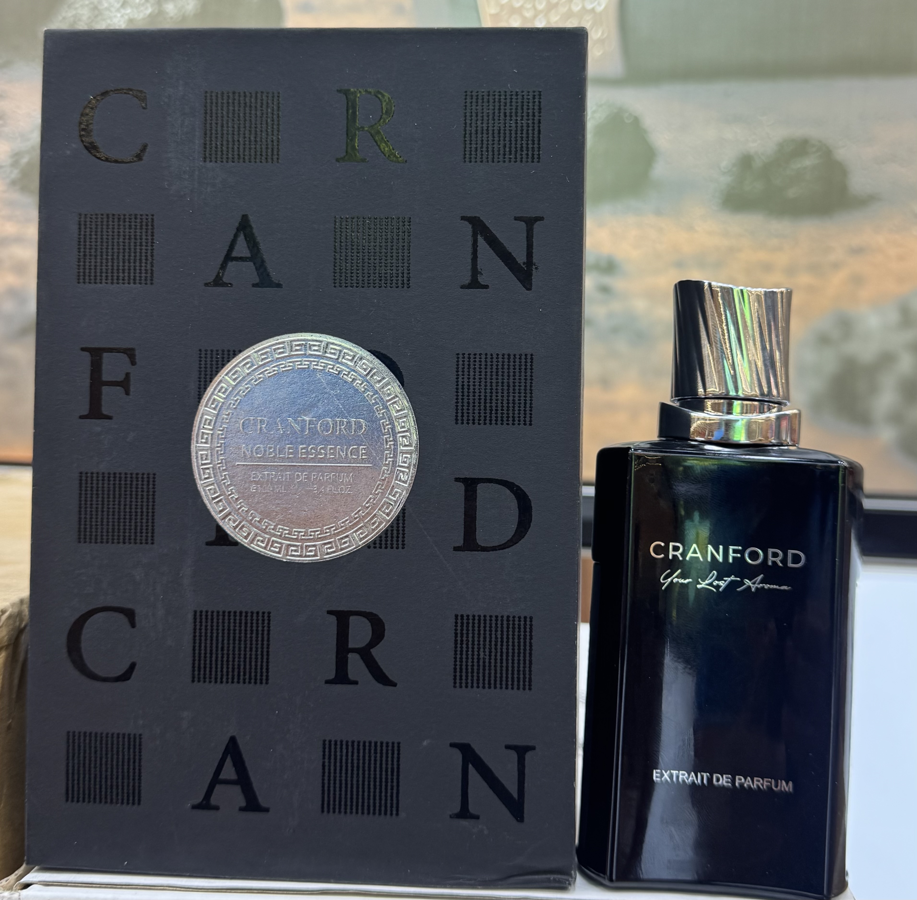 عطر ادکلن نوبل اسنس کرانفورد بهترین مشابه آمواج پرپس 50 حجم 100 میل تضمین ماندگاری و پخش‌بوی بالا