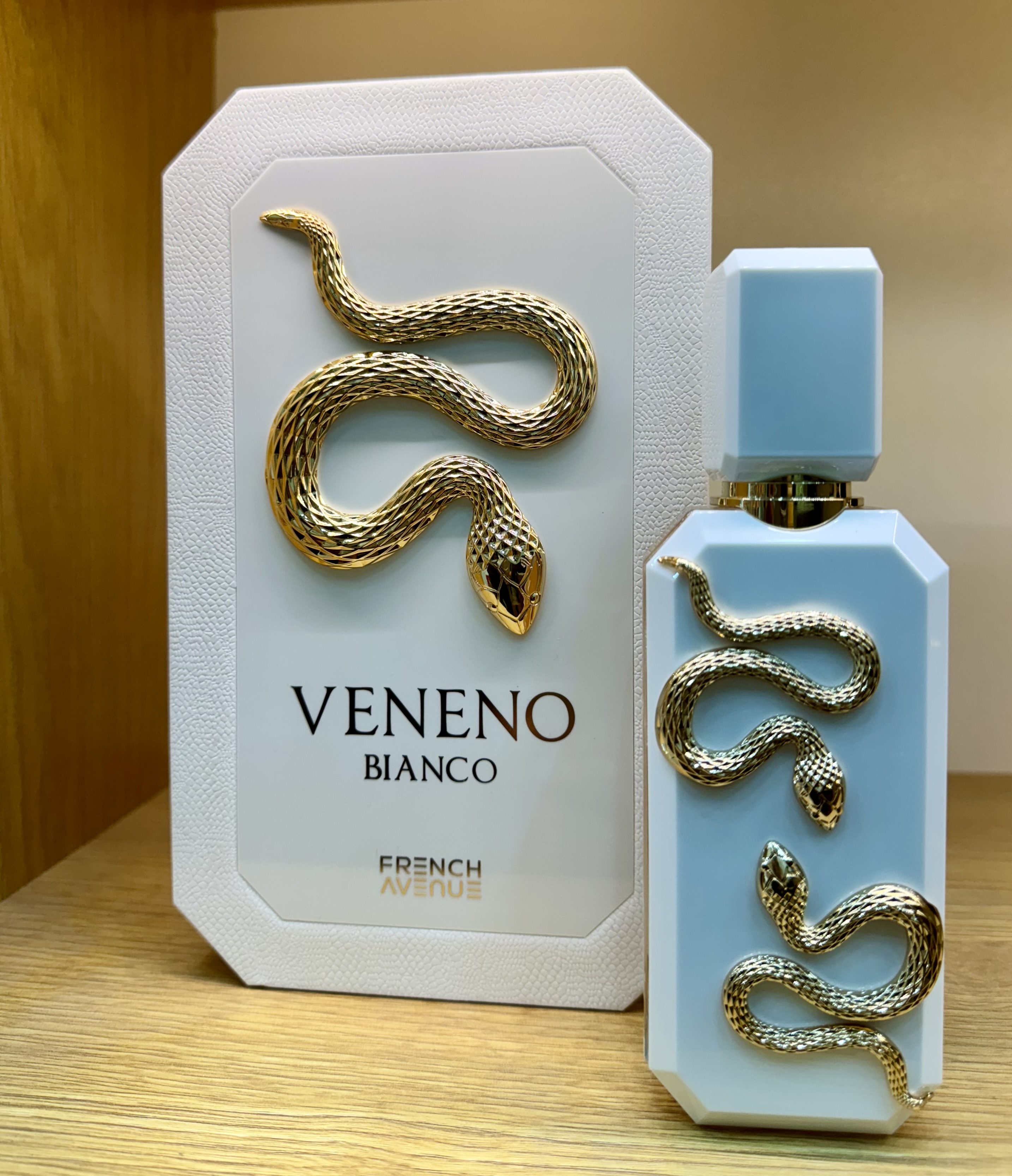 ادکلن فرنچ اونو مدل وننو بیانکو رایحه بای کیلیان سان کیسد گادس ١٠٠ میل